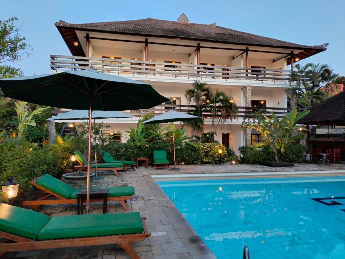 Hotel Grand Kumala Bali Legian Buitenkant foto