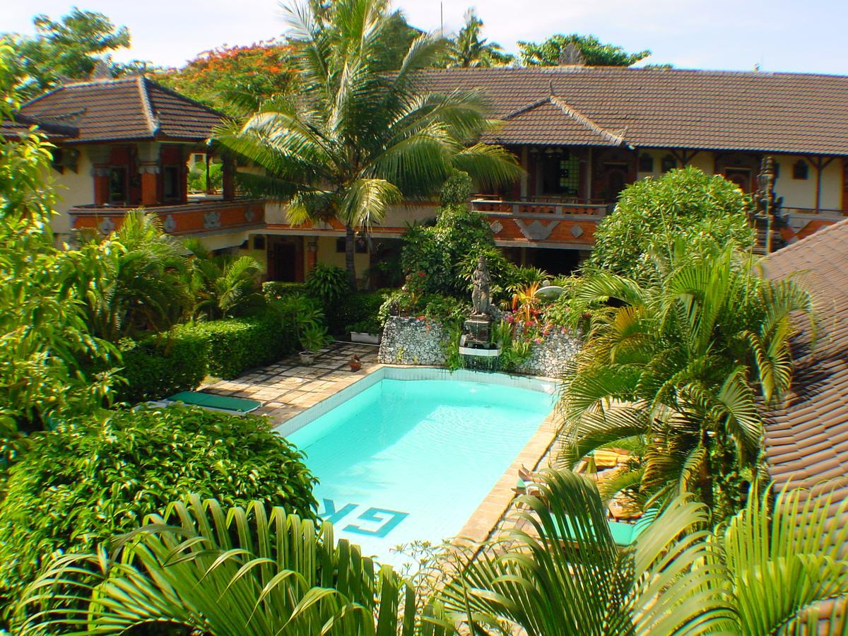 Hotel Grand Kumala Bali Legian Buitenkant foto